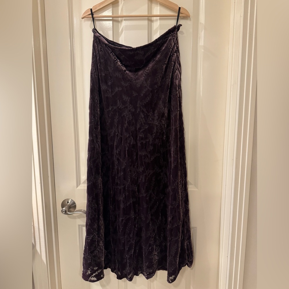 Banana Republic Velvet Skirt